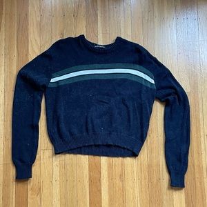 Super cute navy sweater!